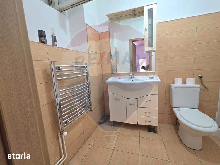 Spațiu comercial, de 179 mp, în Central