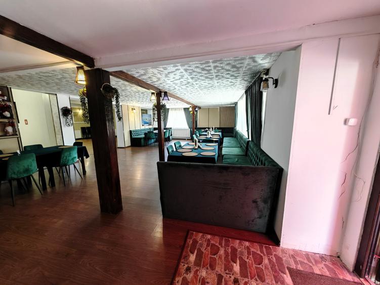 Spațiu comercial, de 200 mp, în Gară