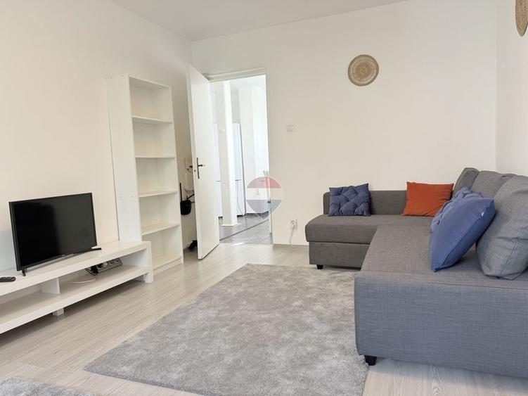 Apartament cu 2 camere decomandat, mobilat în Drumul Taberei
