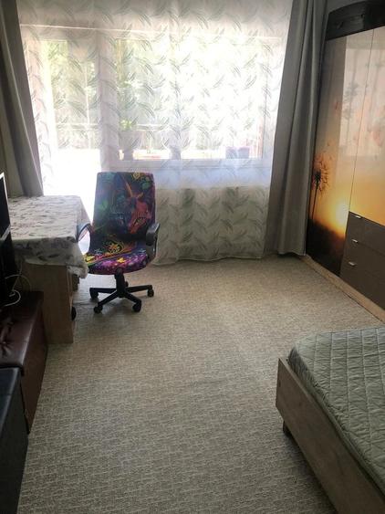 Apartament cu 3 camere decomandat în Zorilor