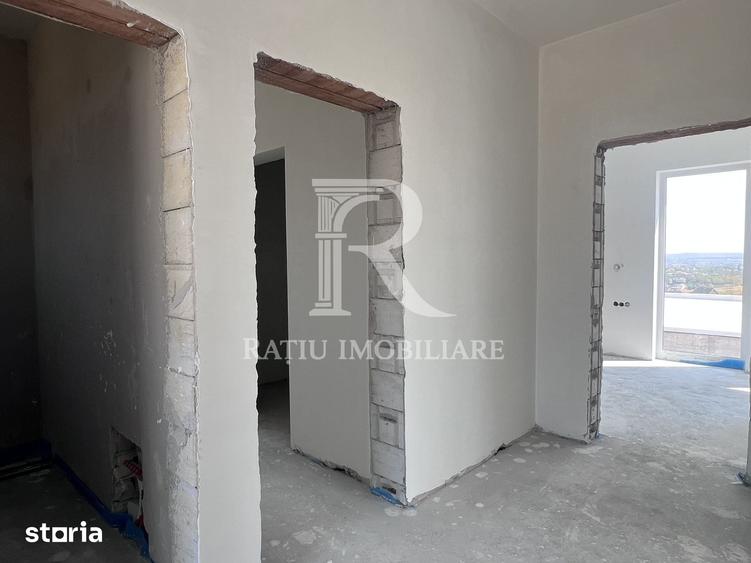 Casă cu 4 camere cu Teren 350 Mp în Iorga