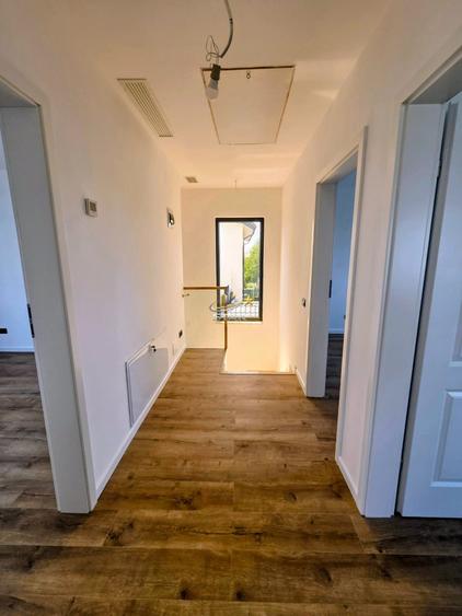 Casă cu 4 camere cu Teren 400 Mp în Exterior Vest