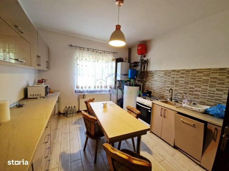 Casă cu 4 camere cu Teren 2936 Mp în Coșoveni