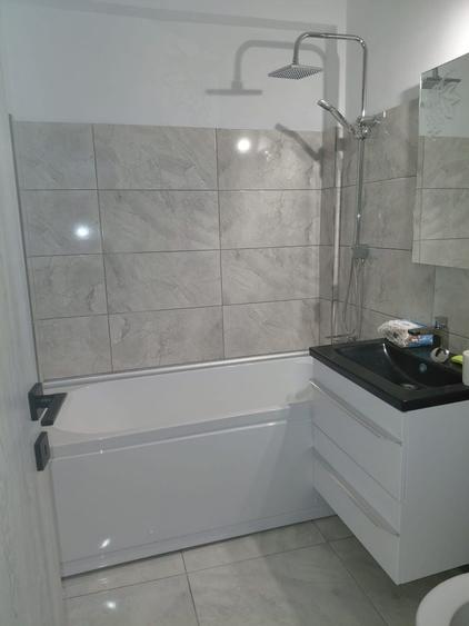 Prima chirie dupa renovare ap 2 camere Independentei-Scolilor, et 1 - 9