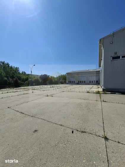 Spațiu comercial, de 2,500 mp, în Militari