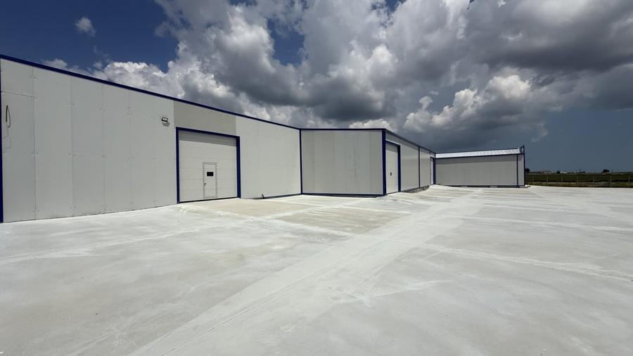 Spațiu industrial, de 700 mp, în Ovidiu