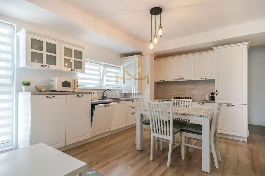 Apartament cu 3 camere semidecomandat, mobilat în Gheorgheni