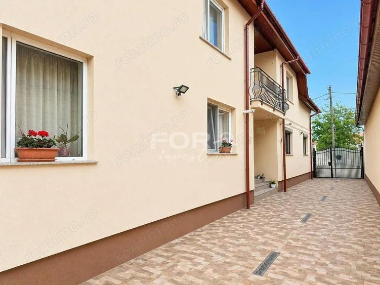 Casă cu 4 camere cu Teren 235 Mp în Iosia