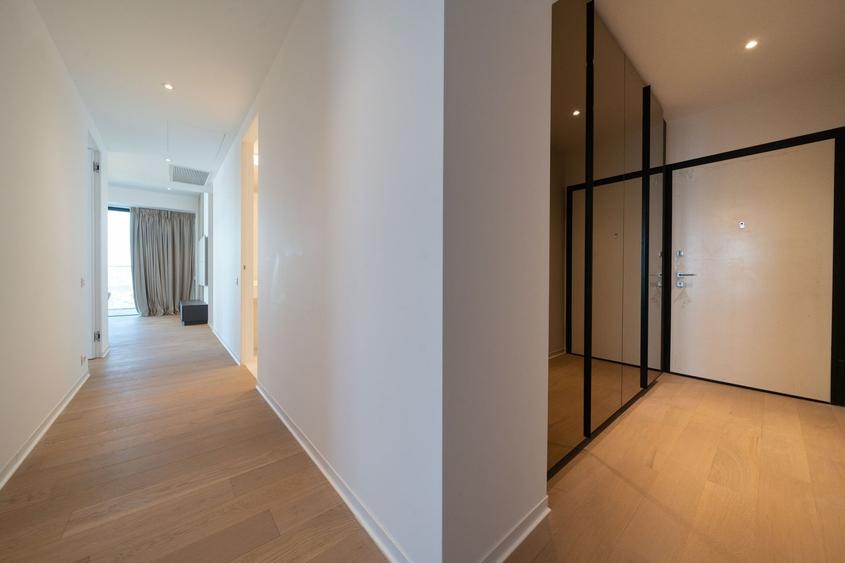 Apartament cu 3 camere decomandat, mobilat în Floreasca