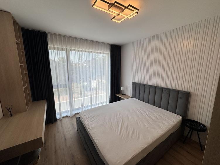 Apartament cu 4 camere semidecomandat în Iancu Nicolae