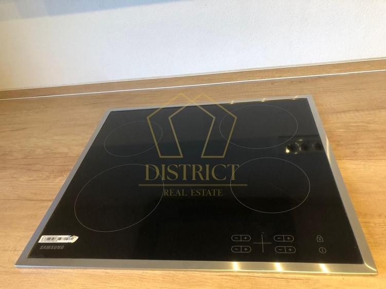 Apartament cu 2 camere semidecomandat, mobilat în Complex Studențesc