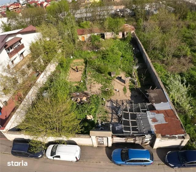 Teren de 1000 mp, în Fundeni