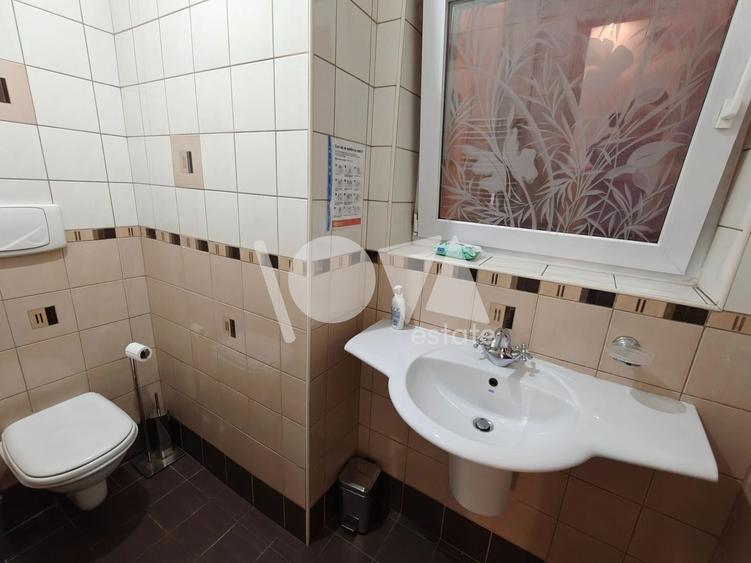 Casă individuală cu 6 camere cu Canalizare în Gara de Nord