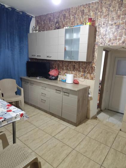 Casă cu Teren 300 Mp în Central