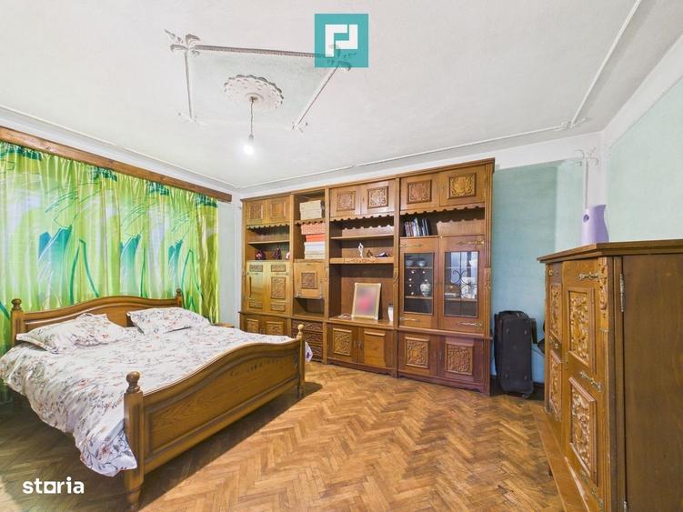 Casă cu 4 camere cu Teren 1368 Mp în Central