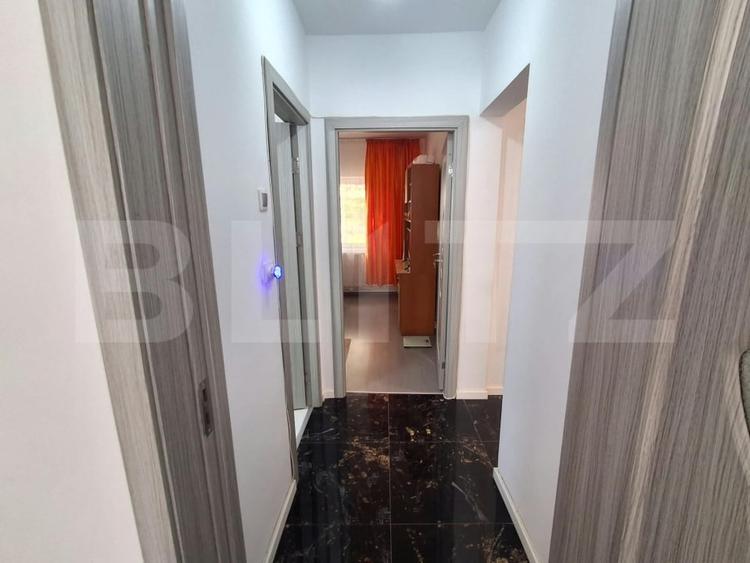 Apartament cu 3 camere decomandat, mobilat în Mircea cel Bătrân
