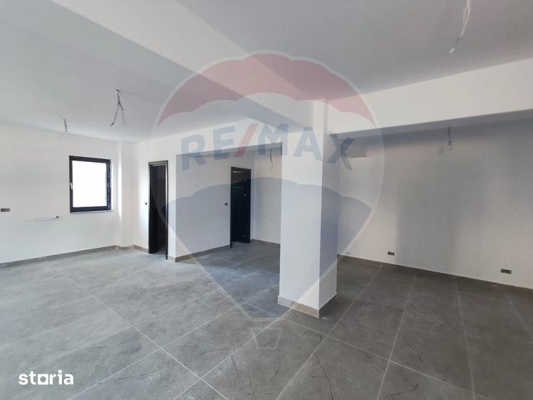 Spațiu comercial, de 65 mp, în Burdujeni