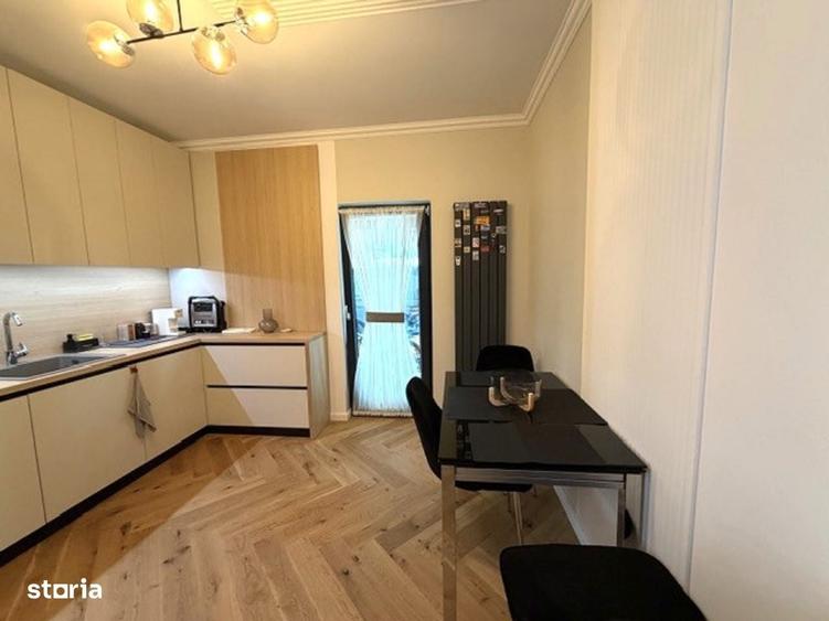 Casă cu 4 camere cu Teren 320 Mp în Central