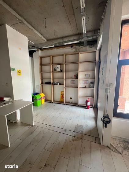 Spațiu comercial, de 240 mp, în Eminescu