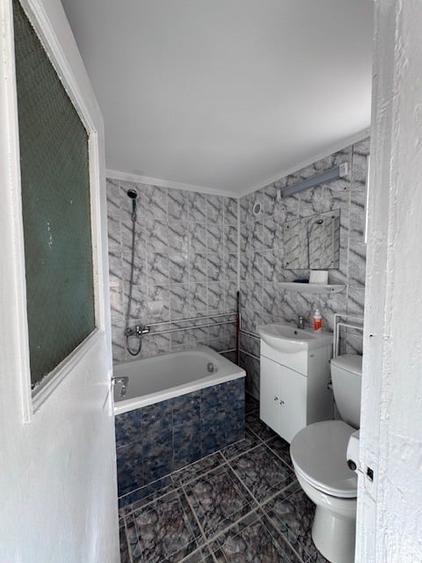 Casă individuală cu 3 camere cu Teren 105 Mp în Vatra Luminoasă