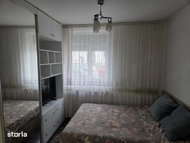 Apartament cu 2 camere în Tei