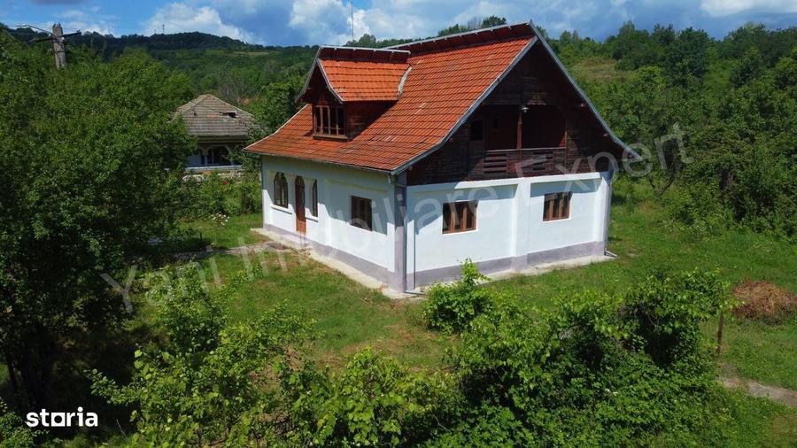 Casă cu 3 camere în Ciofrângeni