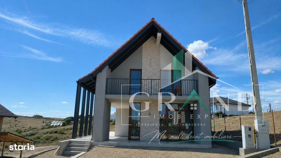 Casă cu 4 camere cu Teren 800 Mp în Jucu