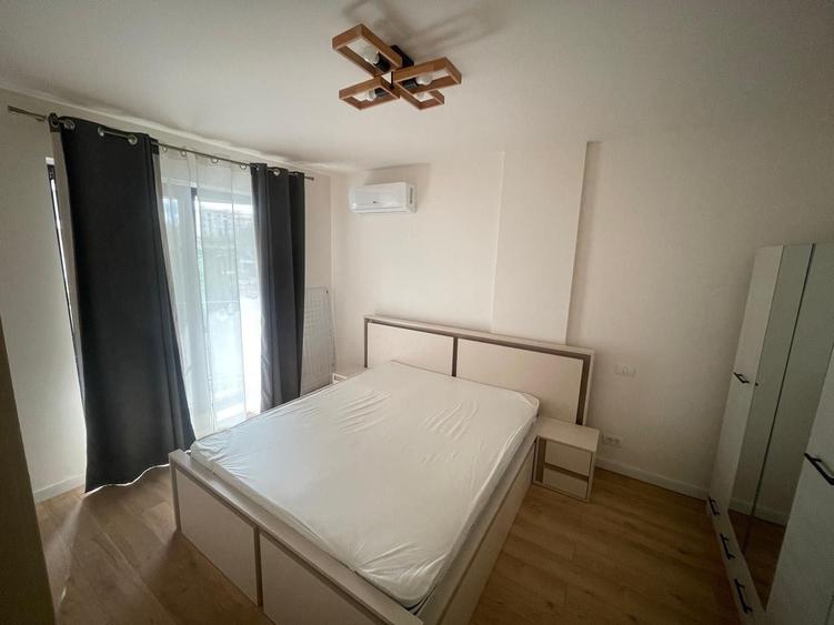 Apartament cu 2 camere decomandat în Central