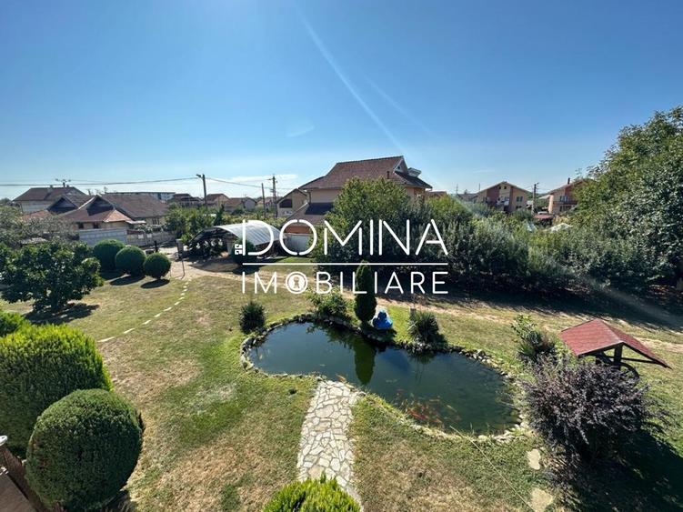 Casă individuală cu 11 camere cu Piscina în Primăverii