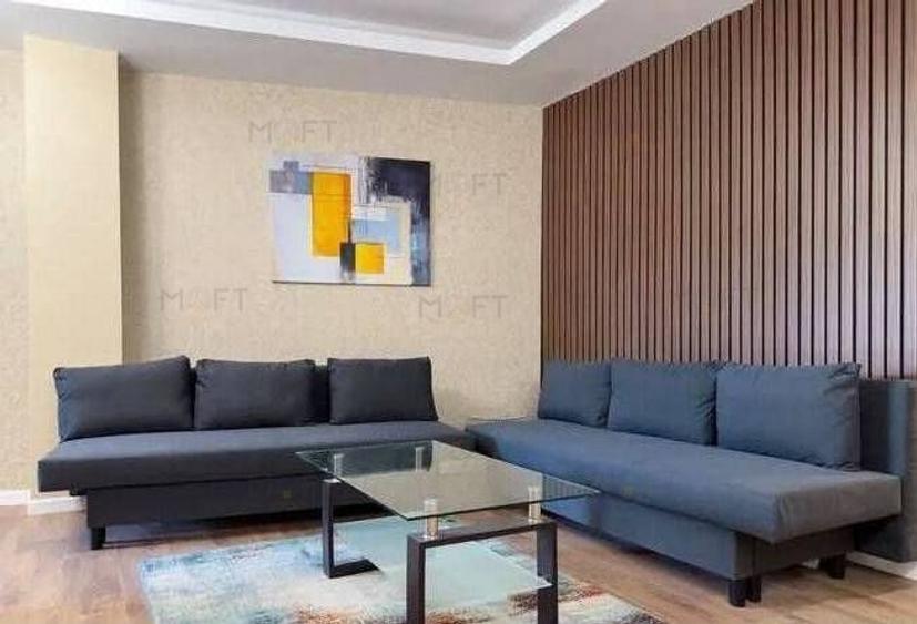 Casă individuală cu 28 camere cu Canalizare în Ultracentral