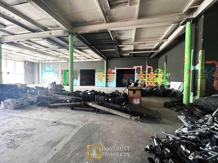 Spațiu industrial, de 529 mp, în Pârneava