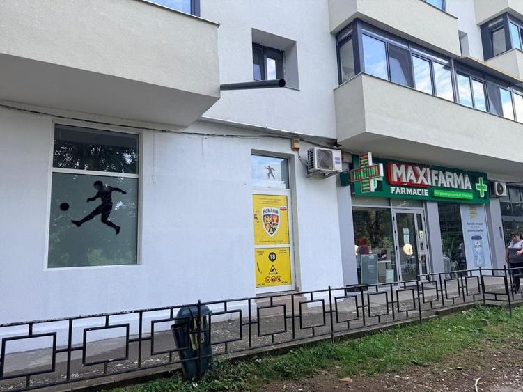Spațiu comercial, de 40 mp, în Poiana