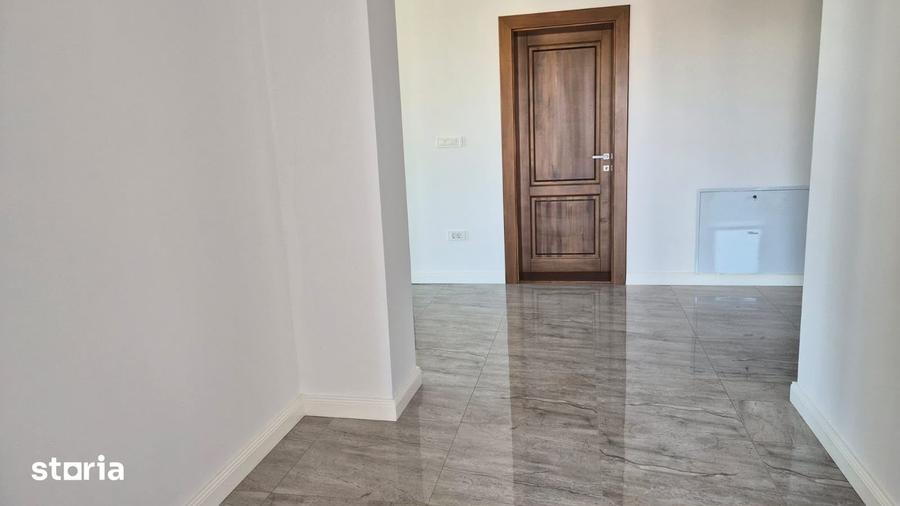 Casă cu 4 camere cu Teren 566 Mp în Central