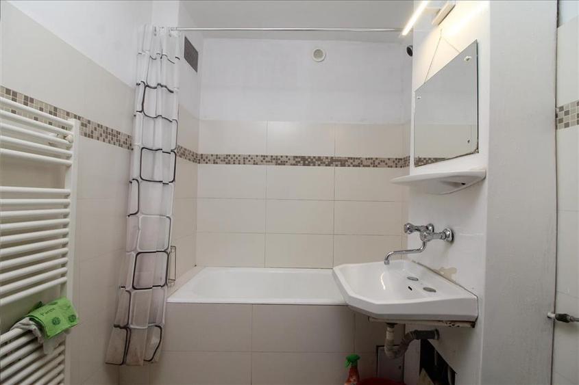 Apartament cu 3 camere decomandat, mobilat în Mănăștur