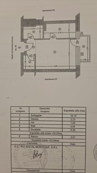 Garsonieră decomandată în Titan