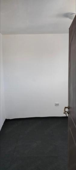 Casă cu 3 camere cu Teren 2500 Mp în Băneasa