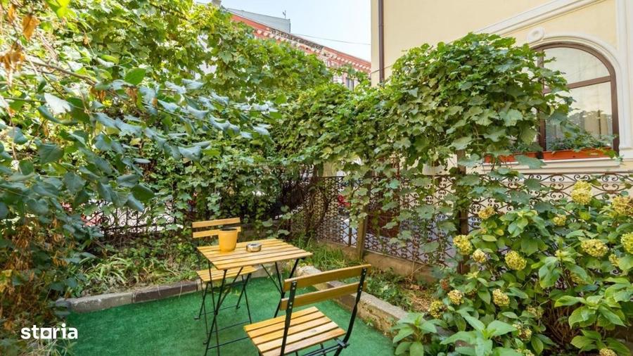 Casă cu 4 camere cu Teren 370 Mp în Romană
