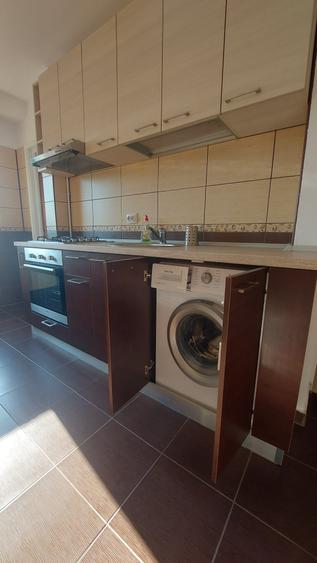 Garsonieră decomandată în Unirii