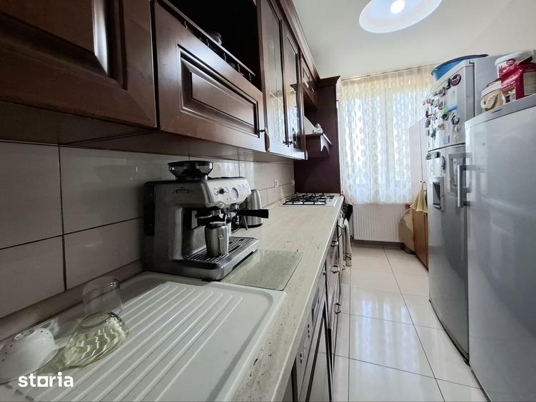 Apartament cu 5 camere, mobilat în Fundeni