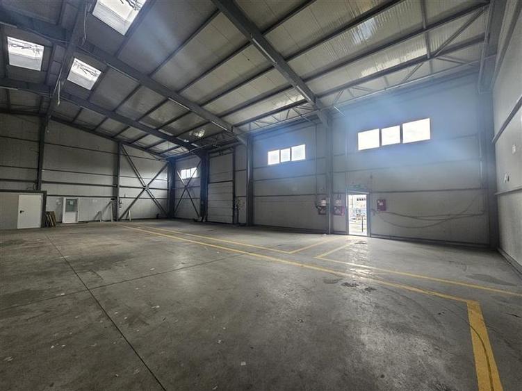 Spațiu industrial, de 1,000 mp, în 23 August (Cațelul)