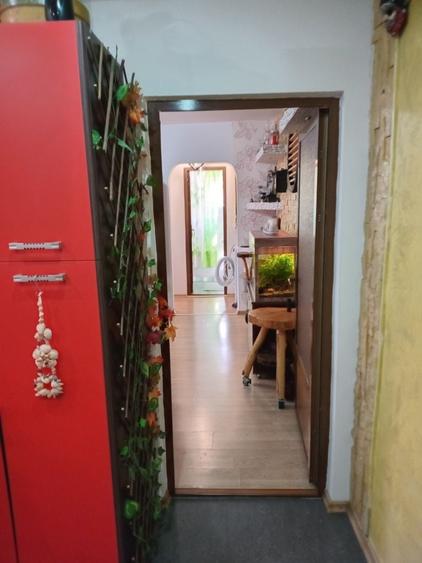 Apartament cu 2 camere semidecomandat în Est