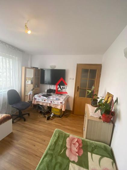 Apartament cu 2 camere decomandat, mobilat în Alexandru cel Bun