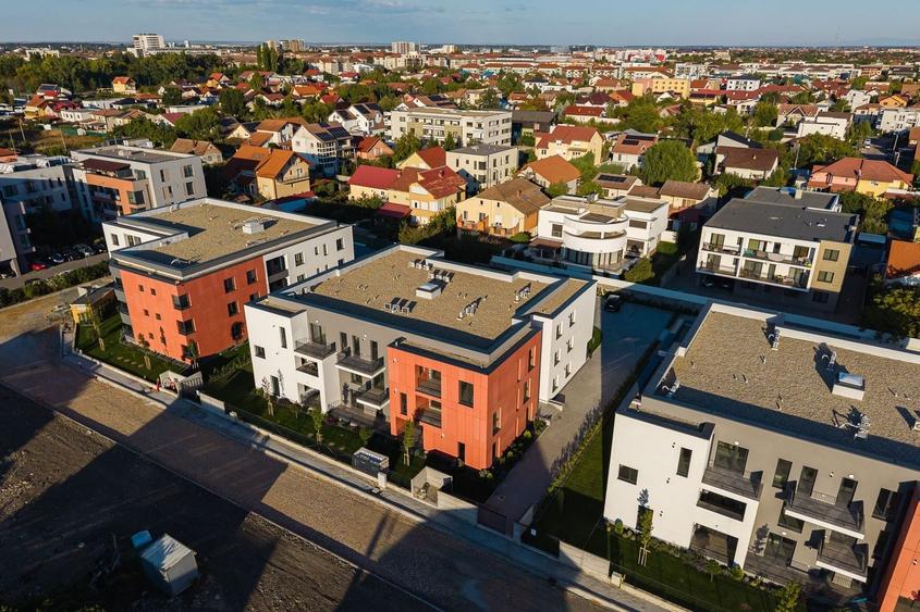 Apartament cu 3 camere decomandat în Braytim