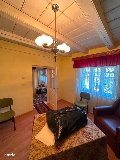 Casă cu 3 camere în Central