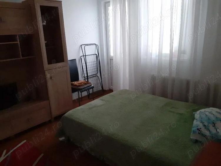 Apartament cu 2 camere decomandat în Sud