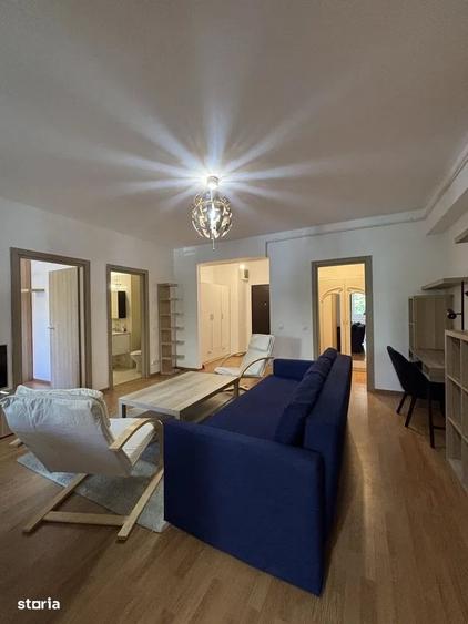Apartament cu 2 camere semidecomandat, mobilat în 13 Septembrie