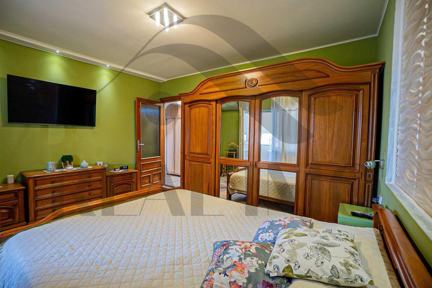 Apartament cu 4 camere decomandat în Brătianu