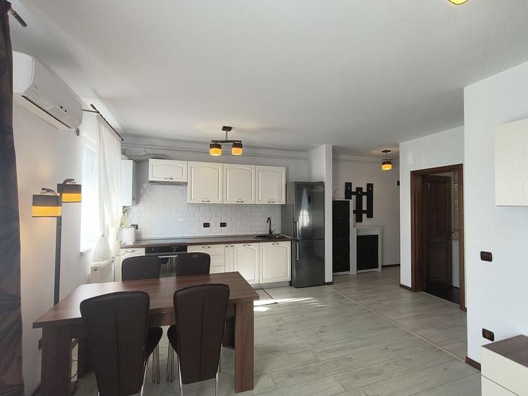 Apartament cu 2 camere decomandat în Lazaret