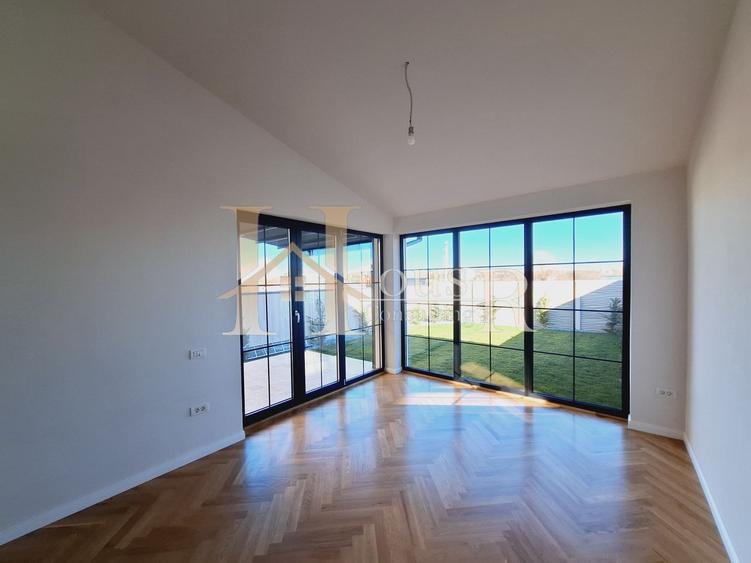 Duplex cu 5 camere cu Canalizare în Braytim