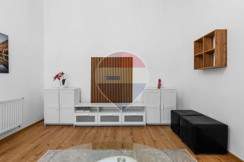 Apartament cu 2 camere decomandat, mobilat în Podgoria